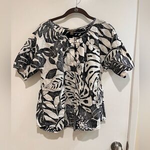 Boxy-fit Tommy Bahama shirt